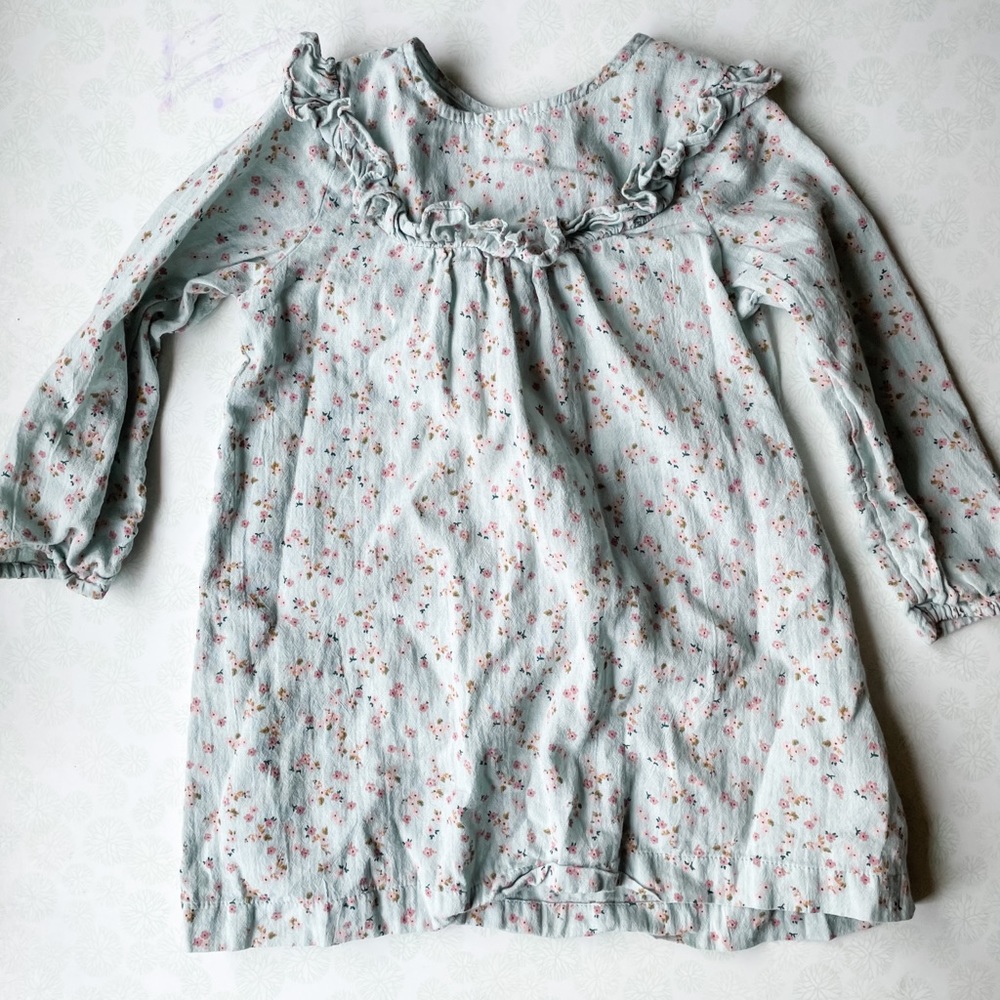 H and M toddler light blue girl dress